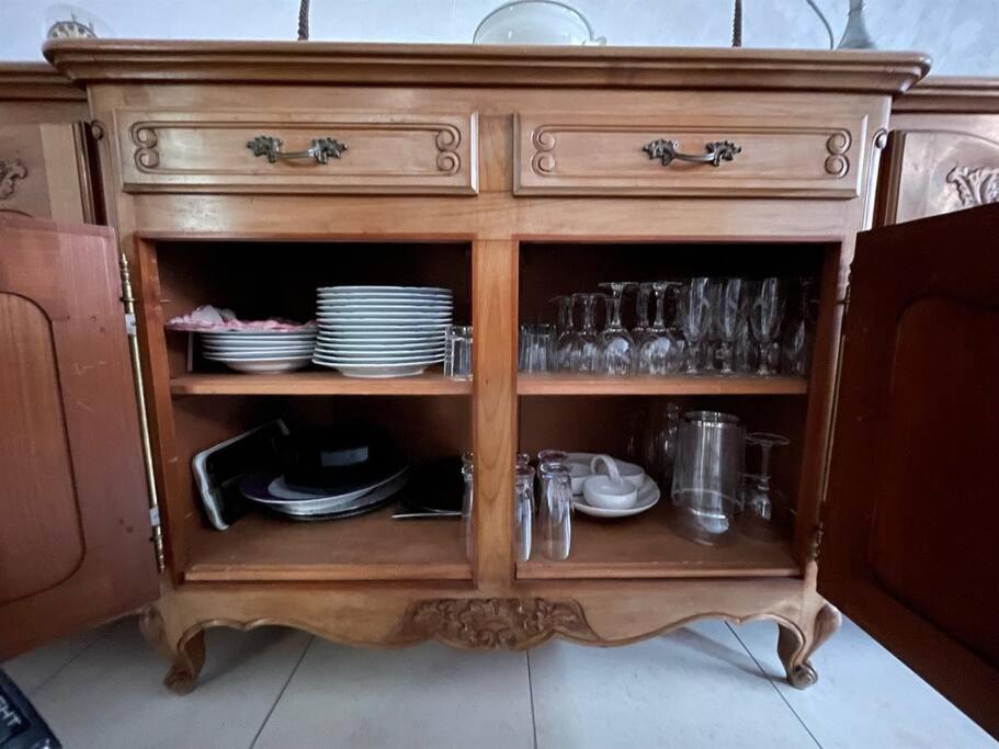 Hébergement de vacances Charming Near Downtown With Garage Amiens